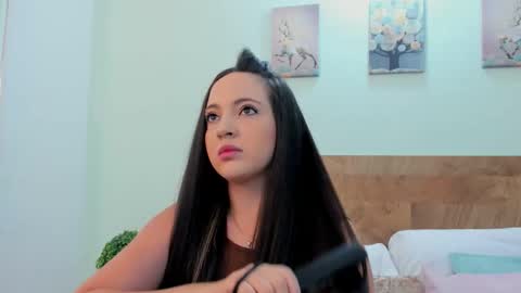 SCARLET online show from 23, 4, 2026