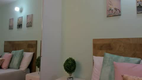 SCARLET online show from 26, 4, 2026