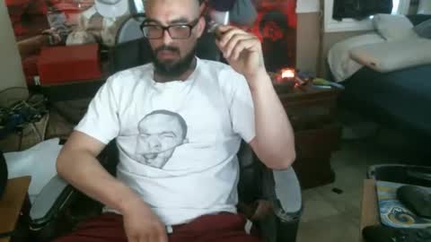 schemin10248 online show from 23, 4, 2026