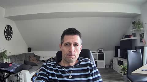 Dildomen online show from 3, 2, 2026