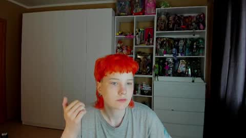 Snapshot of school_love chatting on 3, 6, 2026 Rina online show from 3, 6, 2026