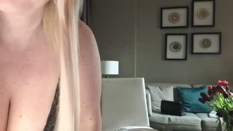 cindy desire online show from 11, 3, 2026