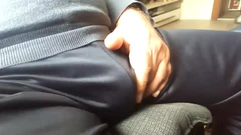 schwanzi online show from 28, 2, 2025