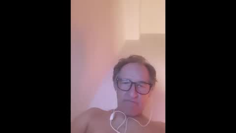 Snapshot of scotchwhieskie chatting on 7, 6, 2026 scotchwhieskie online show from 7, 6, 2026