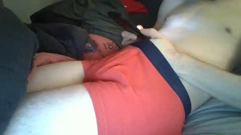 Snapshot of scott8925 chatting on 5, 2, 2025 scott8925 online show from 5, 2, 2025