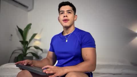 Andrew Flintt online show from 7, 1, 2026