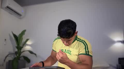 Andrew Flintt online show from 14, 1, 2026