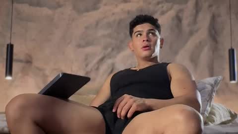 Andrew Flintt online show from 25, 2, 2026