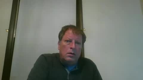 Snapshot of scottpbi52 chatting on 15, 5, 2026 scottpbi52 online show from 15, 5, 2026