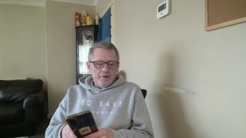 Snapshot of scottsman214 chatting on 15, 3, 2026 James online show from 15, 3, 2026