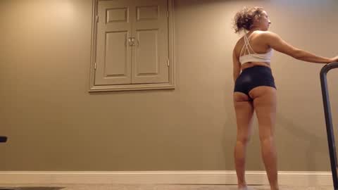 Scout has fun online show from 17, 12, 2025