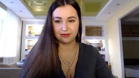 Elizabeth  online show from 7, 12, 2024