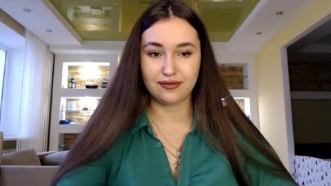 Elizabeth  online show from 31, 12, 2024