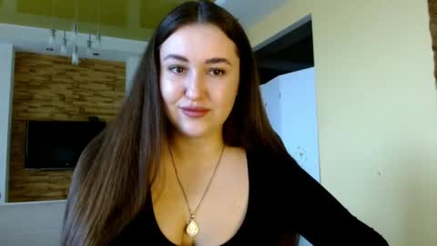 Elizabeth  online show from 23, 4, 2026