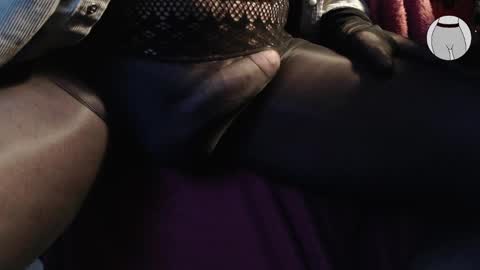 seamlessly online show from 4, 12, 2024