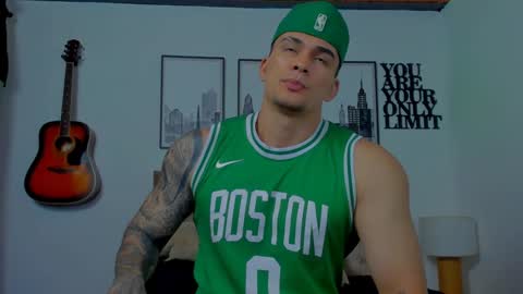 Sean Carrera online show from 10, 1, 2025