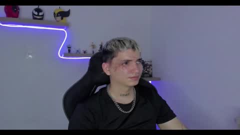 Sebastin online show from 8, 11, 2025