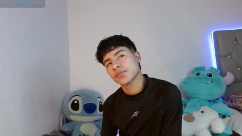 Snapshot of sebas_fire4 chatting on 17, 3, 2026 sebas_fire4 online show from 17, 3, 2026