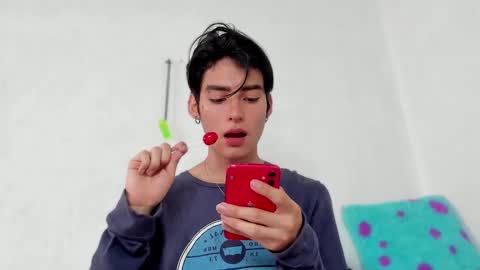 Snapshot of sebas_rosse chatting on 7, 12, 2024 sebastian online show from 7, 12, 2024