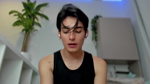 Snapshot of sebas_rosse chatting on 7, 1, 2025 sebastian online show from 7, 1, 2025