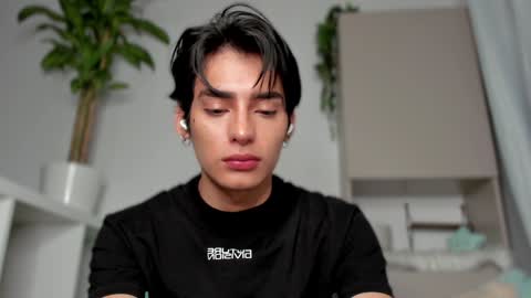 Snapshot of sebas_rosse chatting on 30, 1, 2025 sebastian online show from 30, 1, 2025