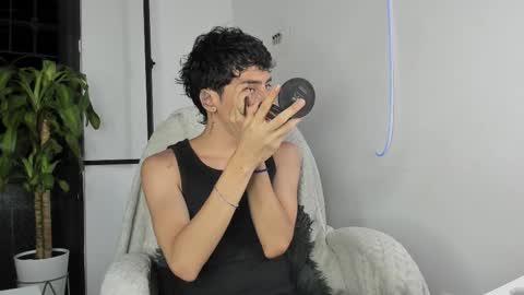 Snapshot of sebas_rosse chatting on 27, 9, 2025 sebastian online show from 27, 9, 2025