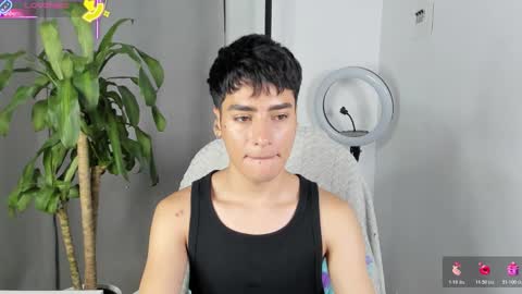 Snapshot of sebas_rosse chatting on 5, 12, 2025 sebastian online show from 5, 12, 2025