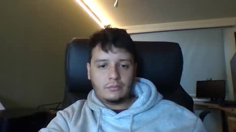 sebasosorio42 online show from 14, 2, 2026