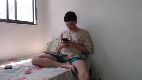 Sebas online show from 2, 3, 2025