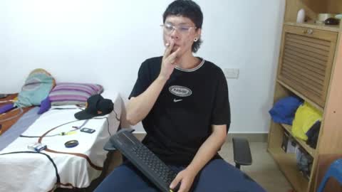 Sebas online show from 23, 4, 2026