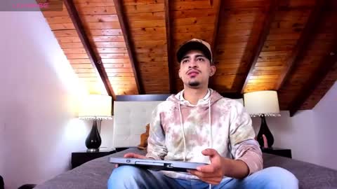 Sebastian Berne online show from 9, 2, 2025