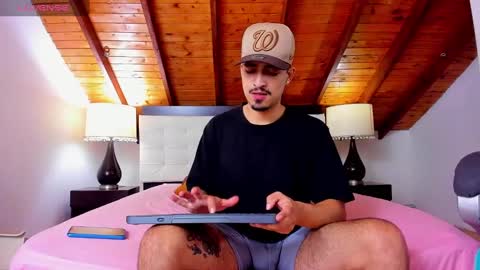 Sebastian Berne online show from 3, 3, 2025