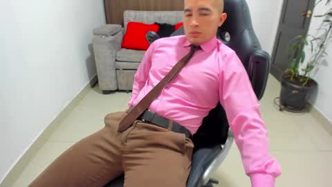 juan  sebastian online show from 25, 1, 2025