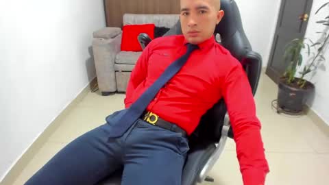 juan  sebastian online show from 30, 1, 2025