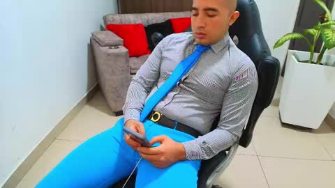 juan  sebastian online show from 5, 3, 2025