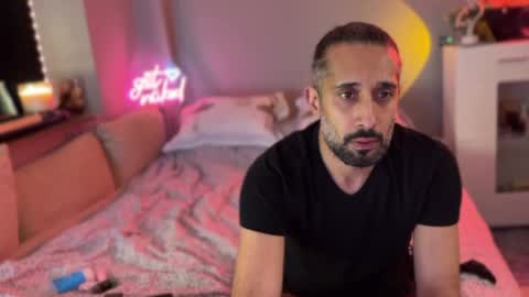 Secret Lovers online show from 1, 5, 2026