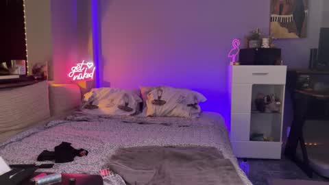 Snapshot of secret_lovers1 chatting on 6, 6, 2026 Secret Lovers online show from 6, 6, 2026