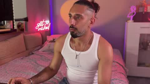 Snapshot of secret_lovers1 chatting on 12, 6, 2026 Secret Lovers online show from 12, 6, 2026