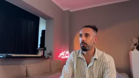 Snapshot of secret_lovers1 chatting on 16, 6, 2026 Secret Lovers online show from 16, 6, 2026