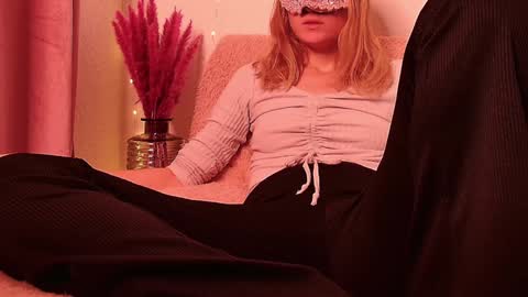 Snapshot of secretanni chatting on 25, 12, 2024 Anni online show from 25, 12, 2024