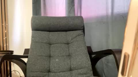 Snapshot of secretanni chatting on 11, 11, 2025 Anni online show from 11, 11, 2025