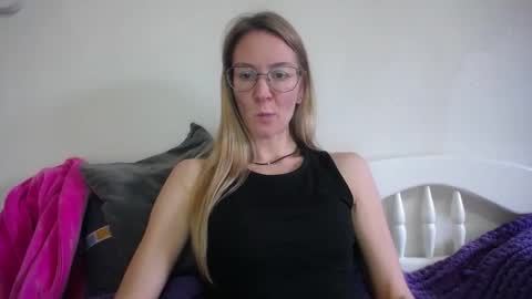 secretcandy222 online show from 15, 12, 2025
