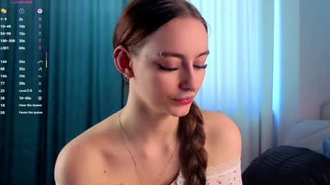 Lily online show from 29, 4, 2026