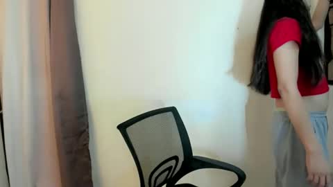 seducive_allea online show from 19, 4, 2026