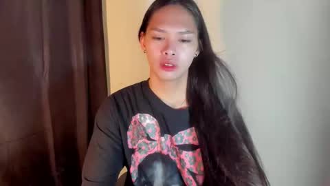 seducive_allea online show from 21, 4, 2026