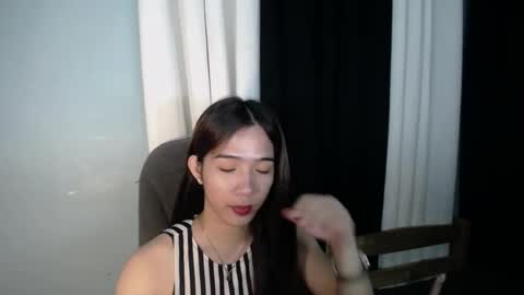 Snapshot of seductive_abia chatting on 5, 2, 2025 JUST CALL ME ABIA online show from 5, 2, 2025