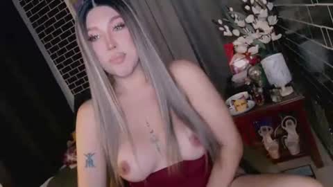Ada Thompson online show from 28, 4, 2026