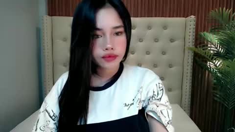 Snapshot of seductive_akira chatting on 20, 10, 2025 Akira online show from 20, 10, 2025