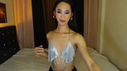 ashly online show from 26, 4, 2026