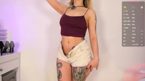 Ava   online show from 11, 9, 2025